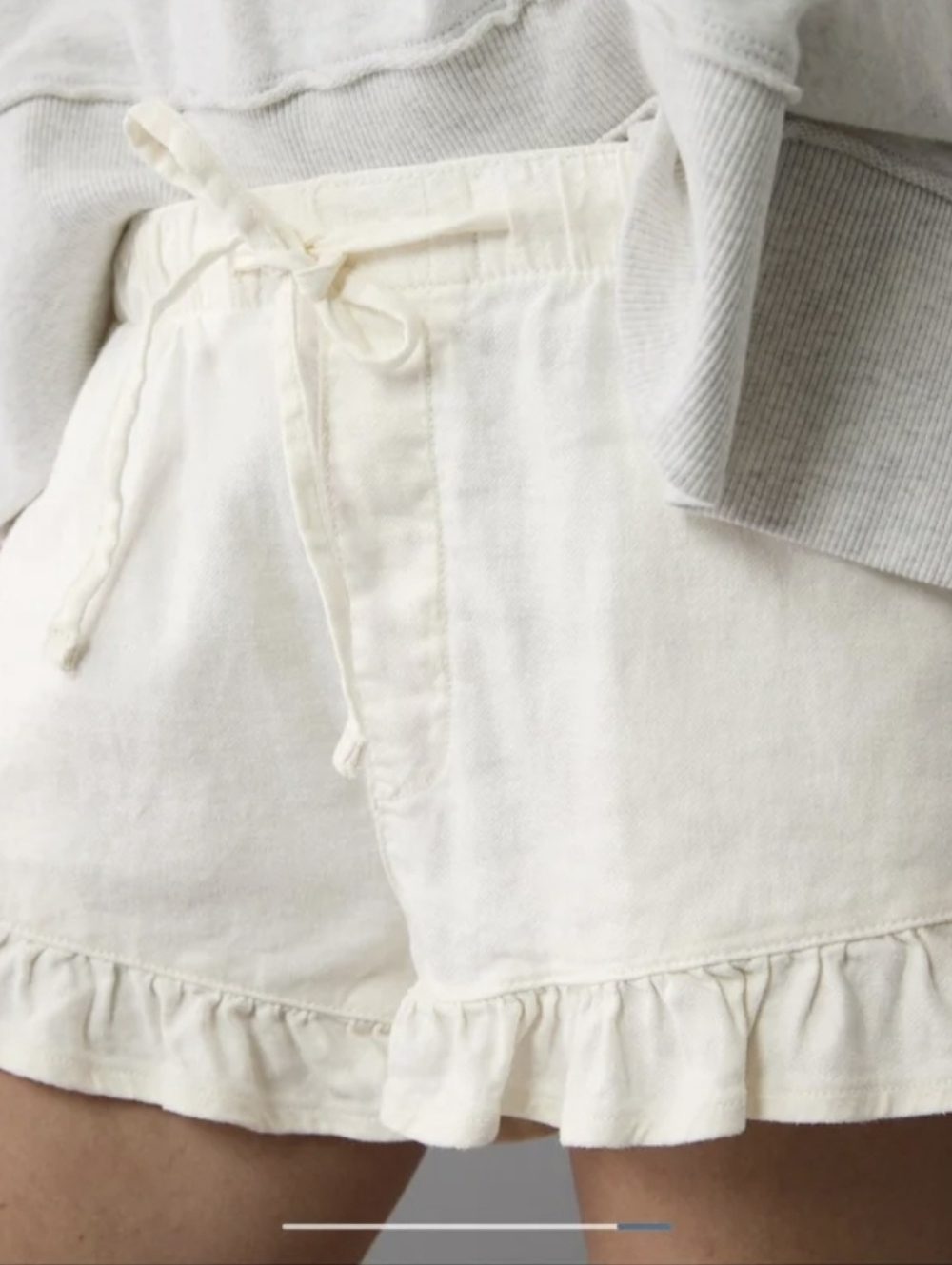 NWT American Eagle Linen Blend Cream Ruffle Hem Drawstring Shorts XL